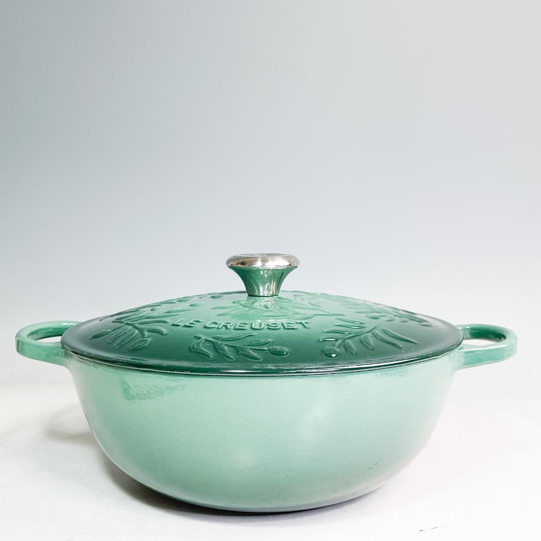 ル・クルーゼ シグニチャーマルミット 28cm レリーフ CO4690