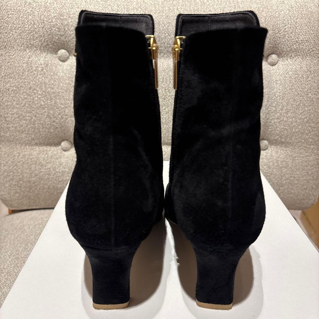 今季新作ダイアナ きれいめシンプルショートブーツ 23.5 黒スエード